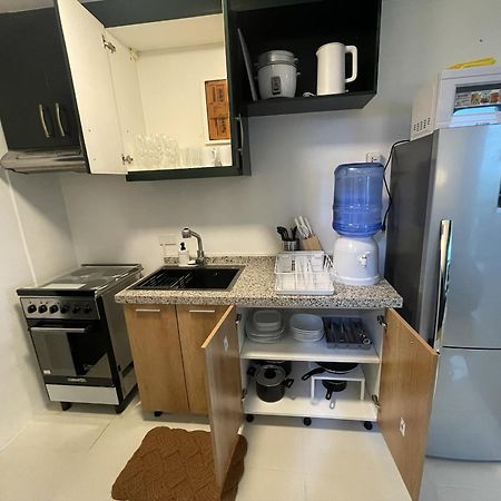 Prime Avant Bgc Location Apartments By Ph Staycation Manila Eksteriør billede