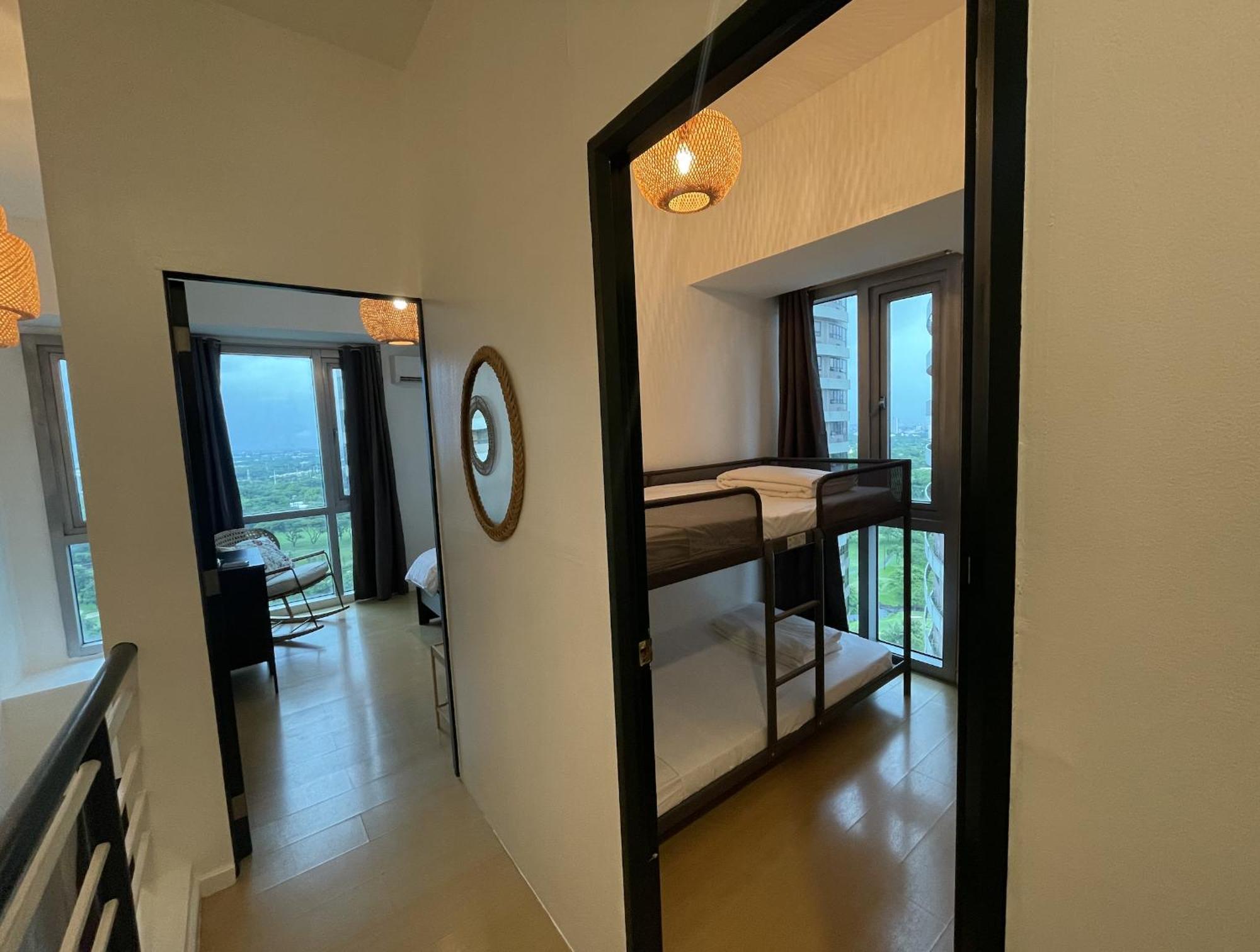 Prime Avant Bgc Location Apartments By Ph Staycation Manila Eksteriør billede