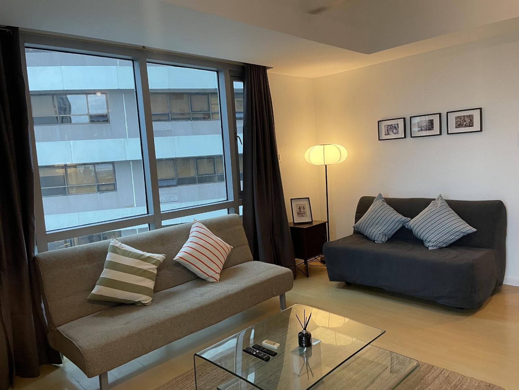 Prime Avant Bgc Location Apartments By Ph Staycation Manila Eksteriør billede