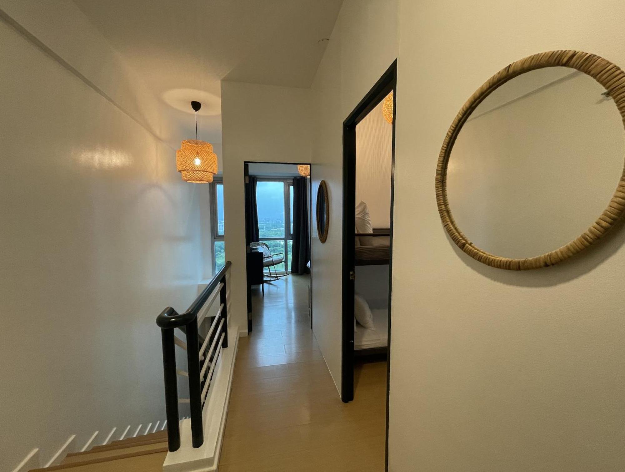 Prime Avant Bgc Location Apartments By Ph Staycation Manila Eksteriør billede