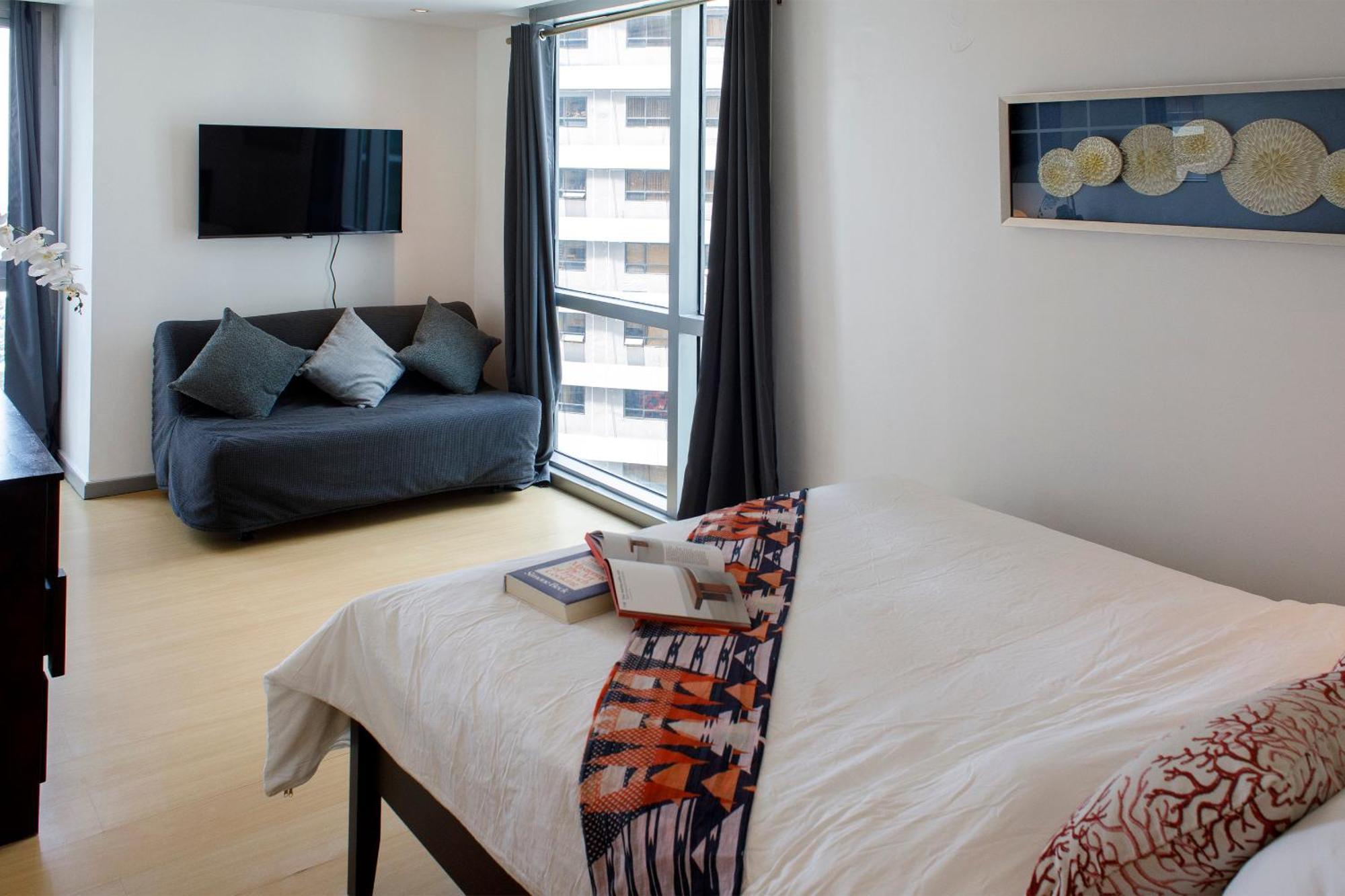 Prime Avant Bgc Location Apartments By Ph Staycation Manila Eksteriør billede